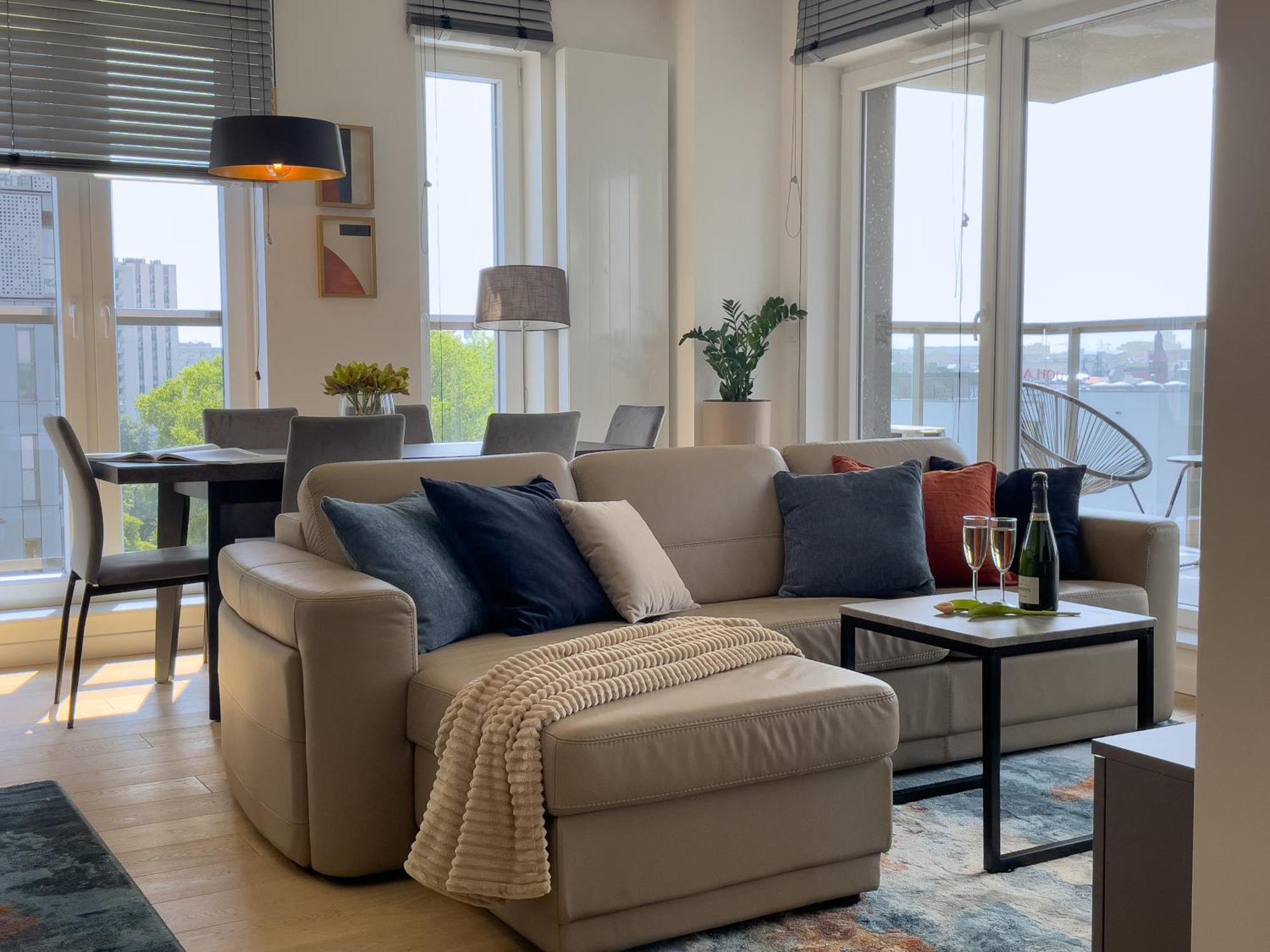 Urban Apartments Premium Sokolska 30A Towers No 58, 2 Free Garages, Gym & Sauna, Self Check-In คาโตวีตเซ ภายนอก รูปภาพ